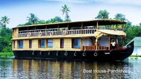 Chunnambar-boat-ride-1